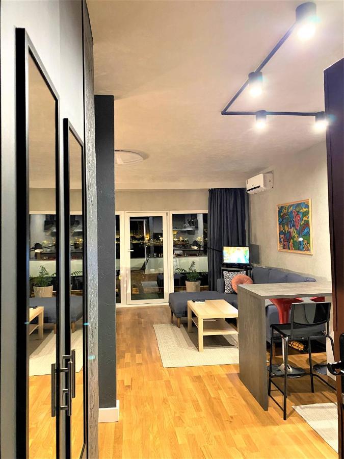 Danube View Artapartment With Balcony Budapest Exterior foto