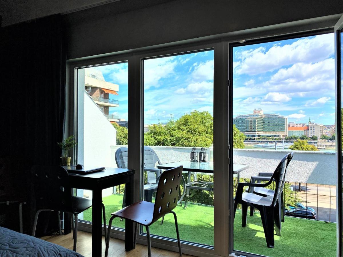 Danube View Artapartment With Balcony Budapest Exterior foto